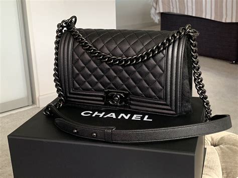 boy chanel ladies wallet|chanel black boyfriend bag.